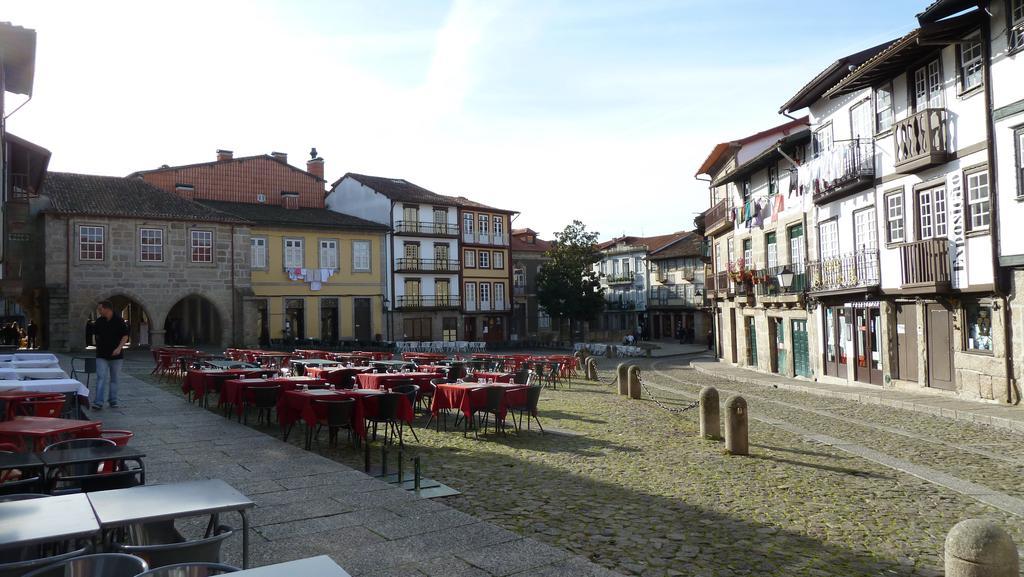 Santiago 31 Hostel Guimarães Exteriör bild